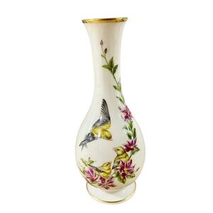 Lenox Limited Edition Mother’s Day 1985 Fine Ivory China Vase Birds & Florals